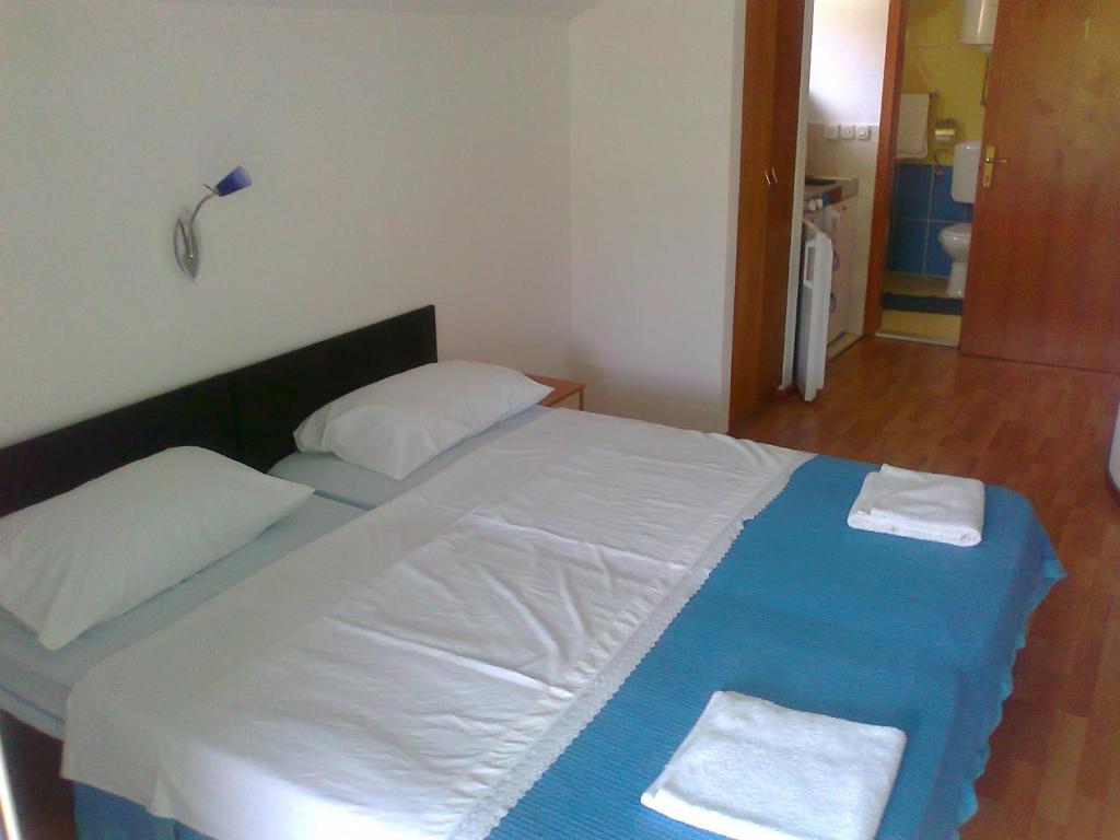 Apartments Silvana Lastovo Habitación foto